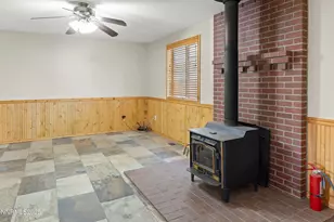 1165 Farm Ln, Fernley, NV 89408 - Photo 7