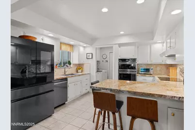 4833 Lakeridge Terrace, Reno, NV 89509 - Photo 11