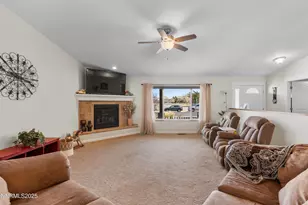 1129 Dixie Ln, Fernley, NV 89408 - Photo 9