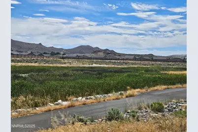 632 Coyote Bluff Ct, Reno, NV 89506 - Photo 21