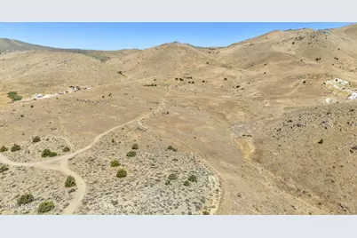 8560 Chimney Road, Reno, NV 89506 - Photo 11