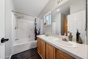 7571 Diamond Pointe Way, Reno, NV 89506 - Photo 27