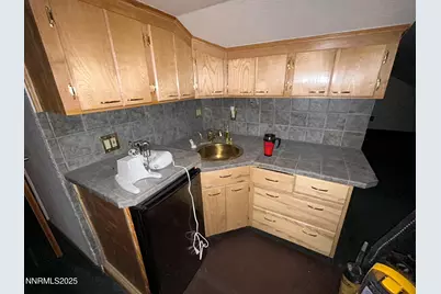 404 S Pratt Avenue, Carson City, NV 89701 - Photo 31