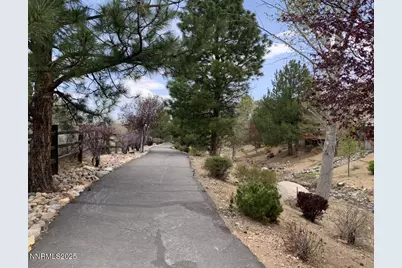 1860 Hunter Creek Road, Reno, NV 89519 - Photo 37