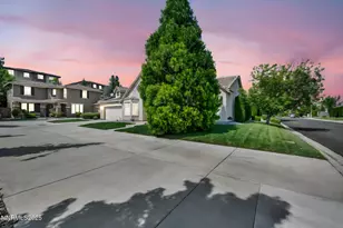 4719 Wood Thrush Ln, Sparks, NV 89436 - Photo 5