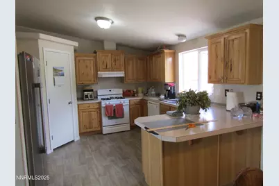 15 Overland Street, Yerington, NV 89447 - Photo 5