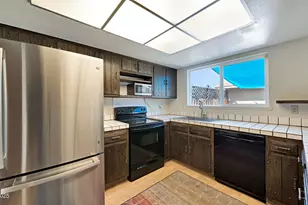 1515 Foster Dr, Reno, NV 89509 - Photo 27