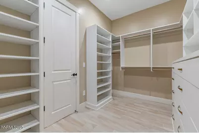 8900 Suncreek Court, Reno, NV 89523 - Photo 31