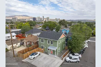 446 Roberts Street, Reno, NV 89502 - Photo 3