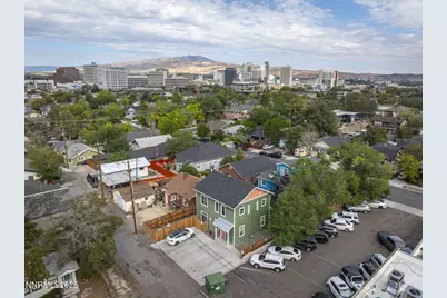 446 Roberts Street, Reno, NV 89502 - Photo 9