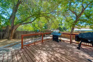 1510 Majestic Dr, Reno, NV 89503 - Photo 11