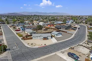 870 Jennys Ln, Fernley, NV 89408 - Photo 11