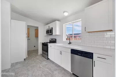 863 Jennys Lane, Fernley, NV 89408 - Photo 13