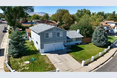 3095 Randolph Drive, Reno, NV 89502 - Photo 1