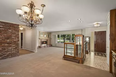 2100 Holcomb Ranch Lane, Reno, NV 89511 - Photo 9