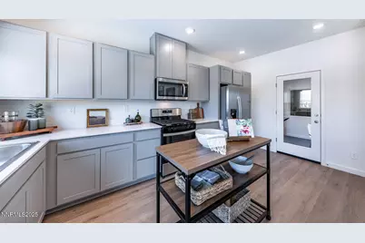 7481 Capstone Drive, Reno, NV 89506 - Photo 9