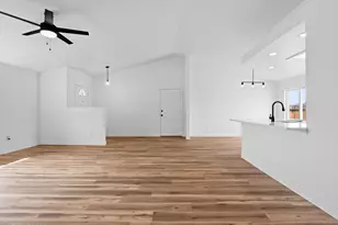 1286 Currycomb Cir, Minden, NV 89423 - Photo 5