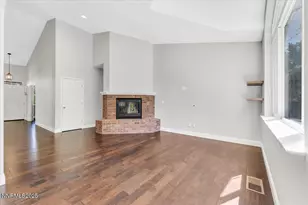 4559 Village Green Pkwy, Reno, NV 89519 - Photo 11