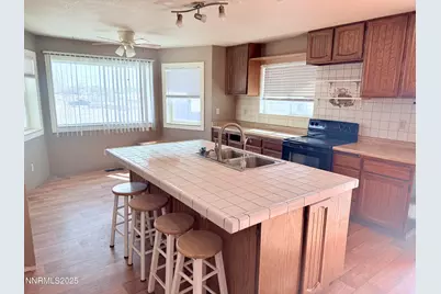 6270 Westwind Way, Fallon, NV 89406 - Photo 5
