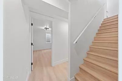 625 Hunter Lake Drive, Reno, NV 89509 - Photo 27