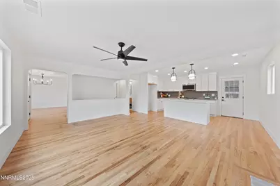 625 Hunter Lake Drive, Reno, NV 89509 - Photo 5