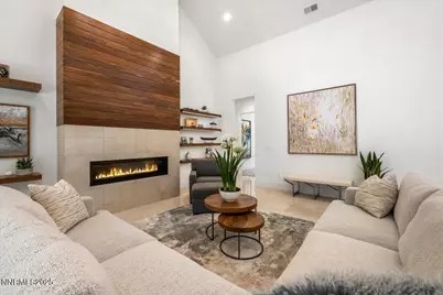 20585 Latour Way, Reno, NV 89511 - Photo 5