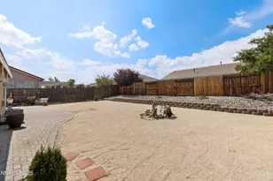 10375 Rosemount Dr, Reno, NV 89521 - Photo 27