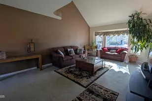 131 N Pointe Cir, Dayton, NV 89403 - Photo 5