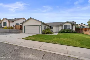 997 Ridgeview Dr, Carson City, NV 89705 - Photo 3