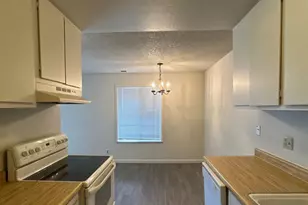 4604 Neil Rd, Reno, NV 89502 - Photo 5