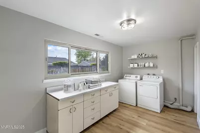 1365 Prospect Avenue, Sparks, NV 89431 - Photo 13