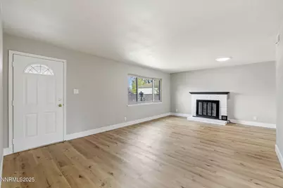 1365 Prospect Avenue, Sparks, NV 89431 - Photo 3