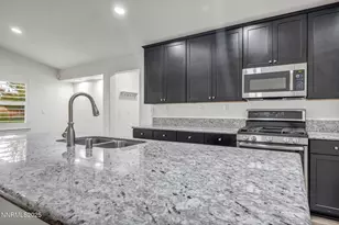 7423 Comet Ct, Sparks, NV 89436 - Photo 17