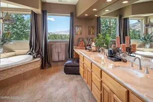 4905 Mountainshyre Rd, Reno, NV 89519 - Photo 21