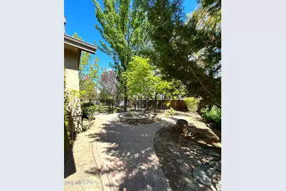 3140 Scarlet Oaks Court, Sparks, NV 89436 - Photo 33