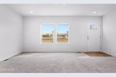 7565 Springfield Road, Silver Springs, NV 89429 - Photo 3