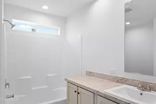 7565 Springfield Rd, Silver Springs, NV 89429 - Photo 17