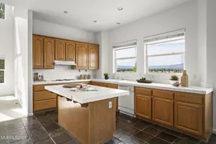 5409 Greenview Ct, Reno, NV 89502 - Photo 9