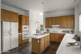 5409 Greenview Ct, Reno, NV 89502 - Photo 11