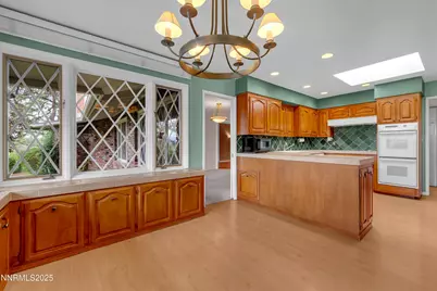 2350 Barnes Circle, Reno, NV 89509 - Photo 11