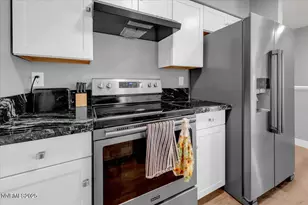 7290 Pah Rah Dr, Sparks, NV 89436 - Photo 11