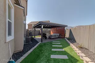 944 Los Alamitos St, Minden, NV 89423 - Photo 29