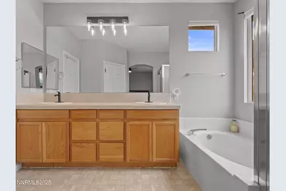 7476 Lorna Lane, Sparks, NV 89436 - Photo 41