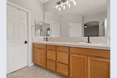 7476 Lorna Lane, Sparks, NV 89436 - Photo 43