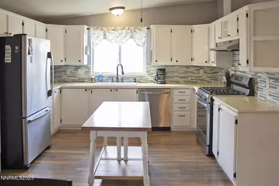 22085 N Red Rock Road, Reno, NV 89508 - Photo 17