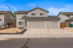 151 Desert Springs Ln, Fernley, NV 89408 - Photo 3