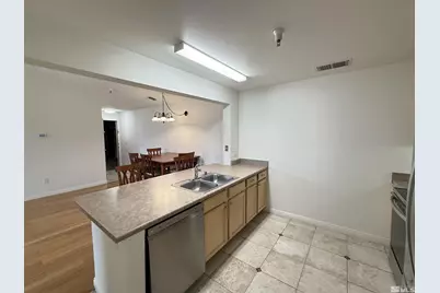 200 Talus Way #232, Reno, NV 89503 - Photo 5