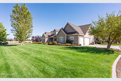 1030 Country Lane, Gardnerville, NV 89460 - Photo 9