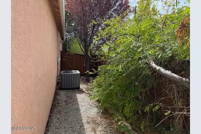 2600 Anqua Court, Sparks, NV 89434 - Photo 33