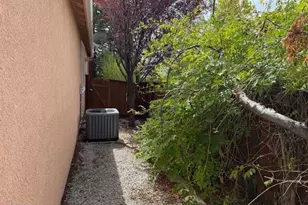 2600 Anqua Ct, Sparks, NV 89434 - Photo 33